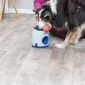 Trixie Dog Activity Strategiespel Ball&Treat Lichtgrijs / Blauw 17X17X18 Cm